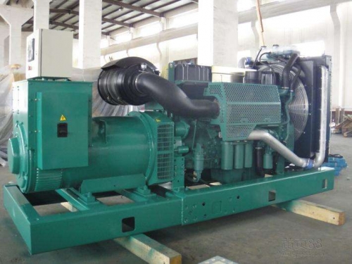 奇台便携静音：租赁无声发电机组，便携式解决能源需求